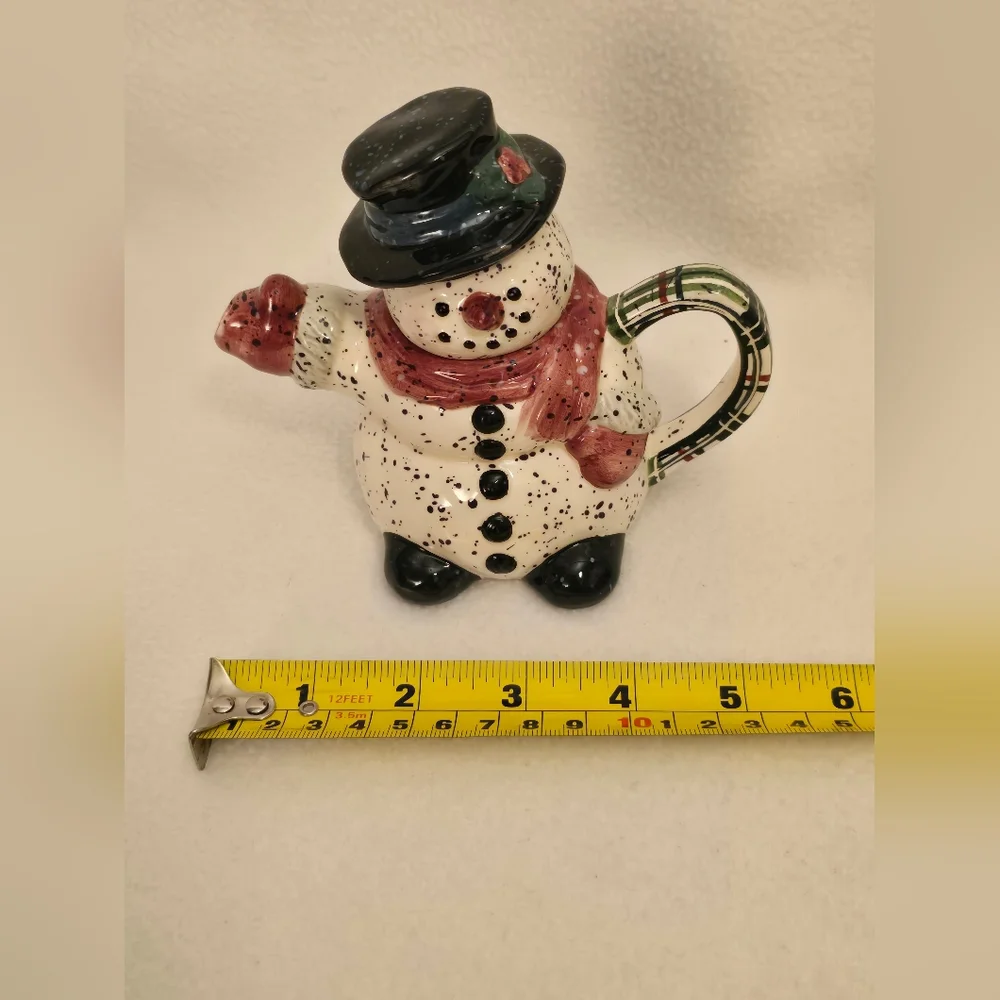 Vintage Julie Ueland Snowman Teapot